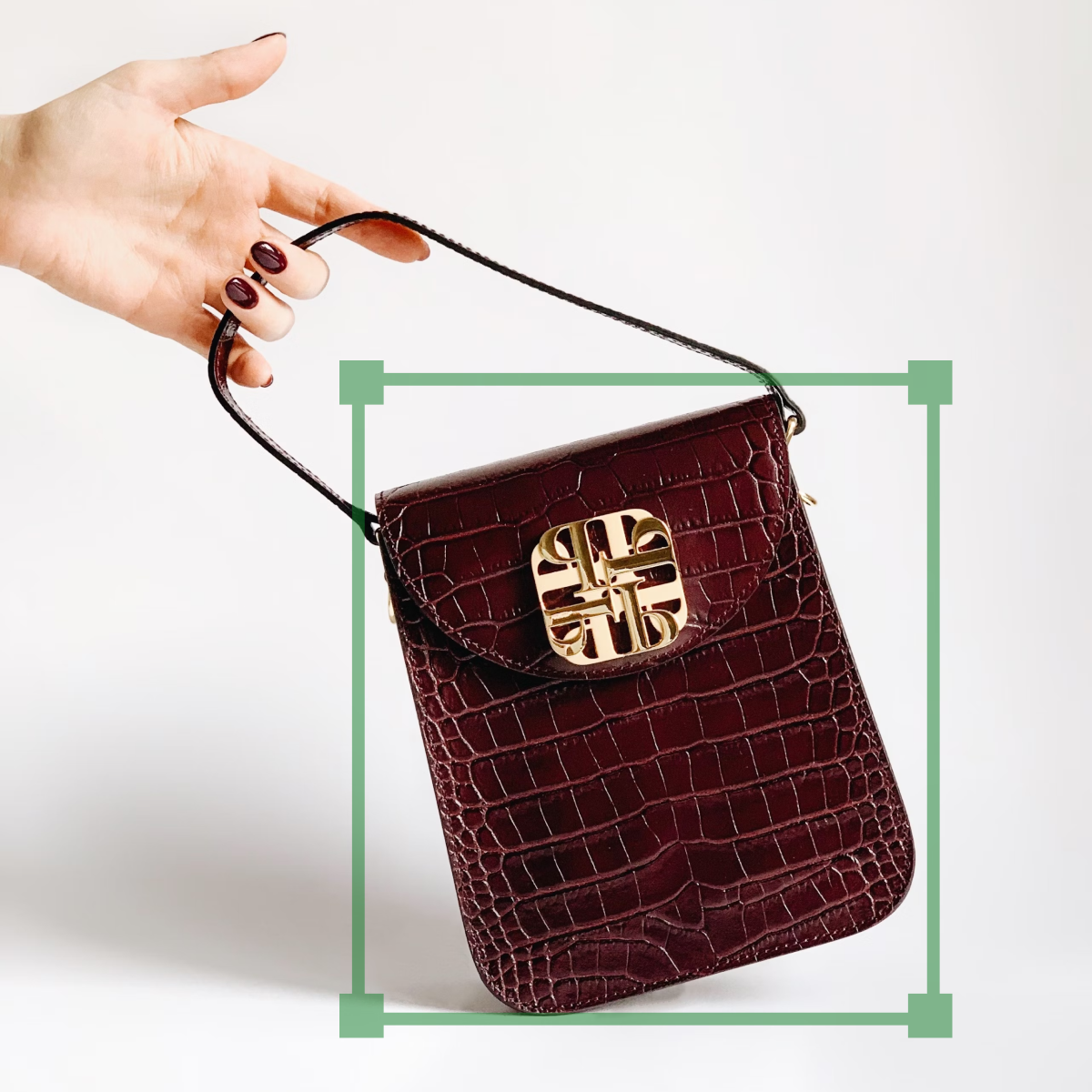 Avoid & reduce returns by comparing side by side to real-life objects. A visual size chart widget. logo