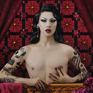 Violet Chachki logo