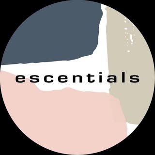 escentials.com logo