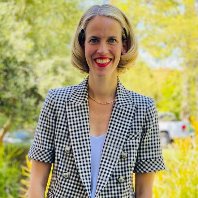 MaryRuth Organics logo