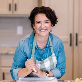 Lolly's Home Kitchen logo