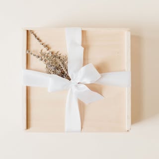 Lavender and Pine Gifting logo