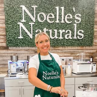 Noelle's Naturals logo