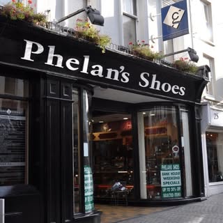 The Shoe Parlour logo