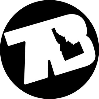 7B Boardshop logo