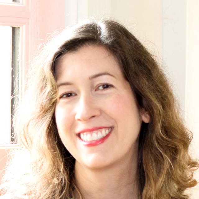 The Crown Prints logo