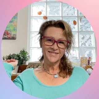 Crystal Happenings logo