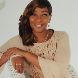 Healthier Me Beauty, LLC logo