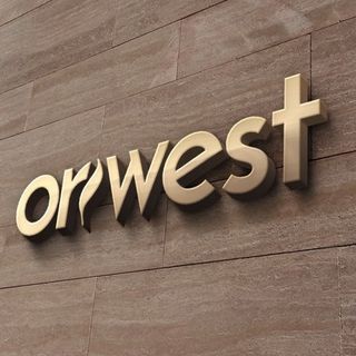 Oriwest  logo