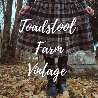 Toadstool Farm Vintage logo