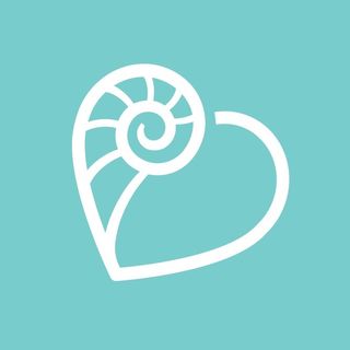 Feather Baby logo