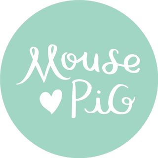 Mouse Loves Pig logo