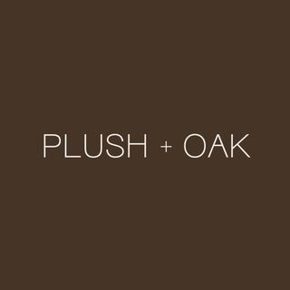 Plush + Oak logo