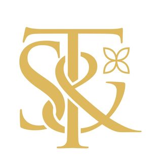 Saris and Things logo