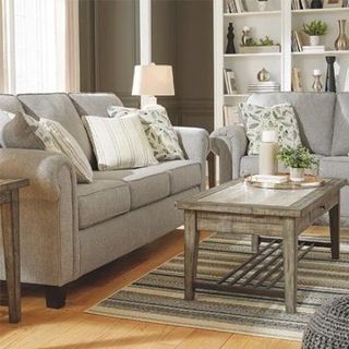 Shapiro's Furniture Barn logo