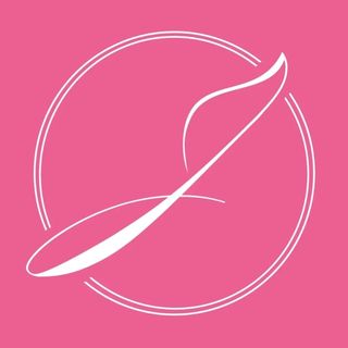 Julia beauty lab logo