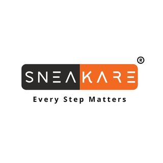 Sneakare  logo