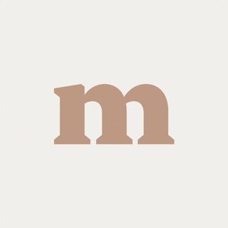 mammaly logo