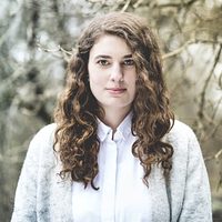 Rebecca Lind AB logo