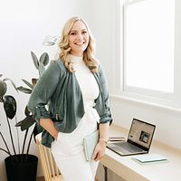 Siri The Agency logo